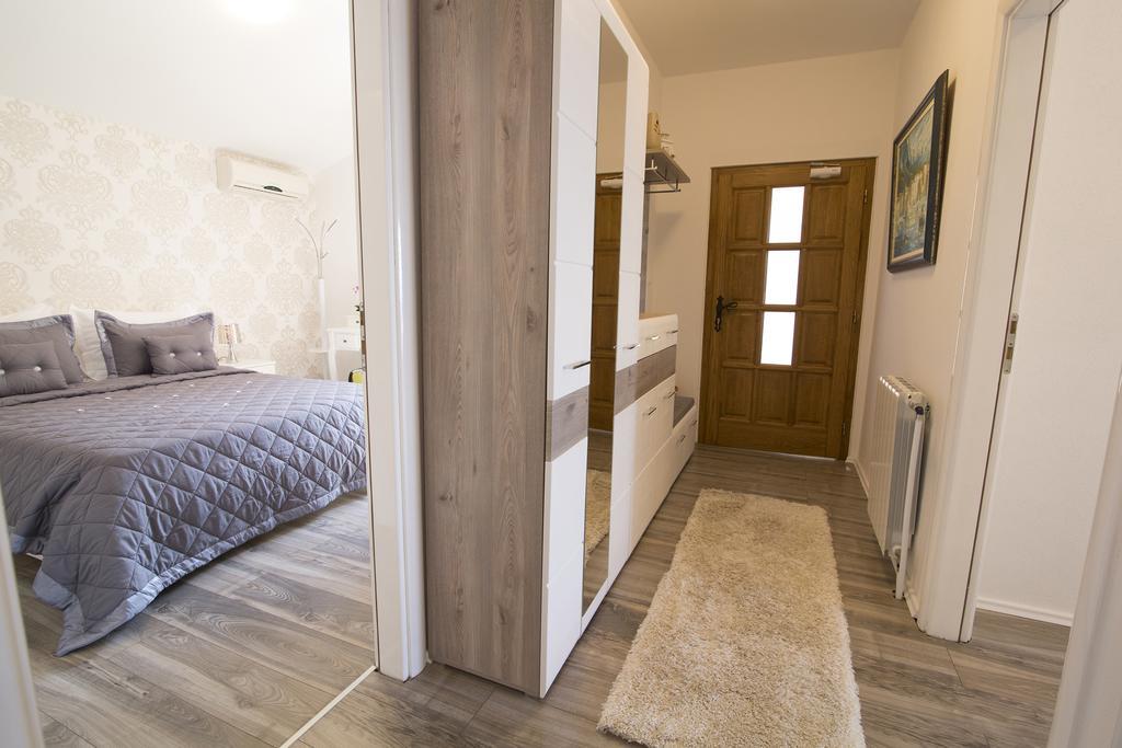 Villa Petra Apartment With Private Pool 马卡尔斯卡 外观 照片